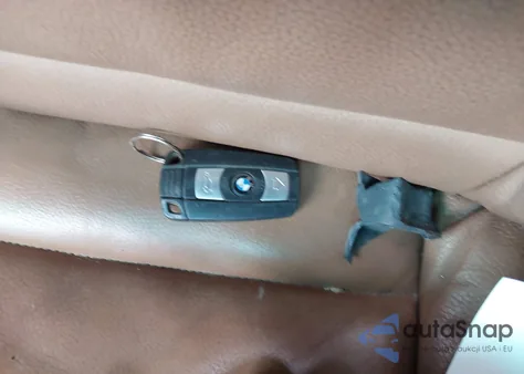 2008 BMW 528Xi z USA, uszkodzony, nr VIN WBANV13568CZ58491